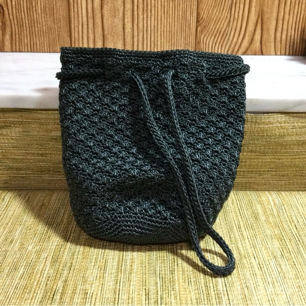 The SAK Crossbody Cinch -Closure Hobo
Pouch dark Charcoal Gray